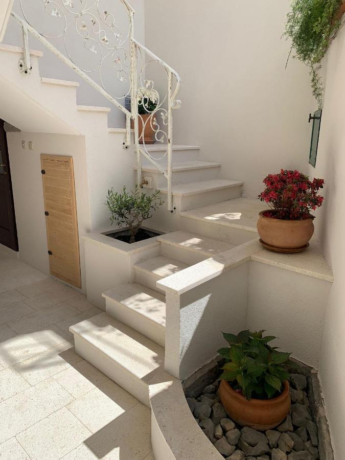 Karmelita'S Place -Studio Šibenik Extérieur photo
