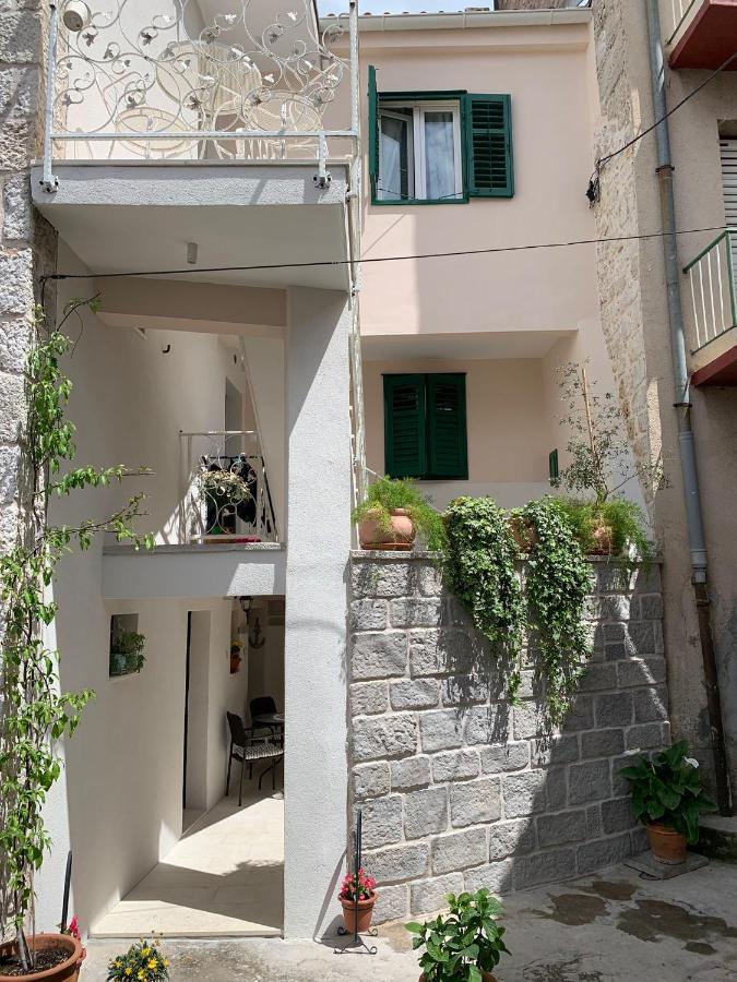 Karmelita'S Place -Studio Šibenik Extérieur photo
