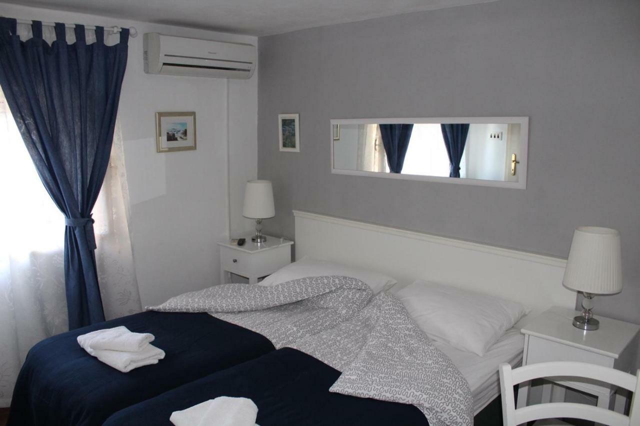 Karmelita'S Place -Studio Šibenik Extérieur photo