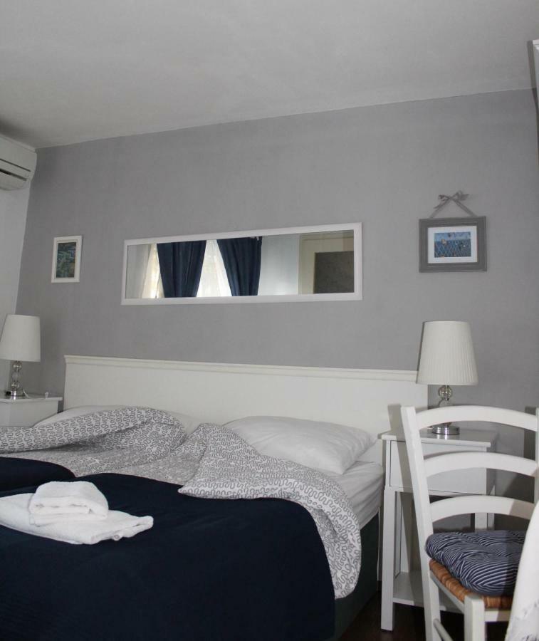 Karmelita'S Place -Studio Šibenik Extérieur photo